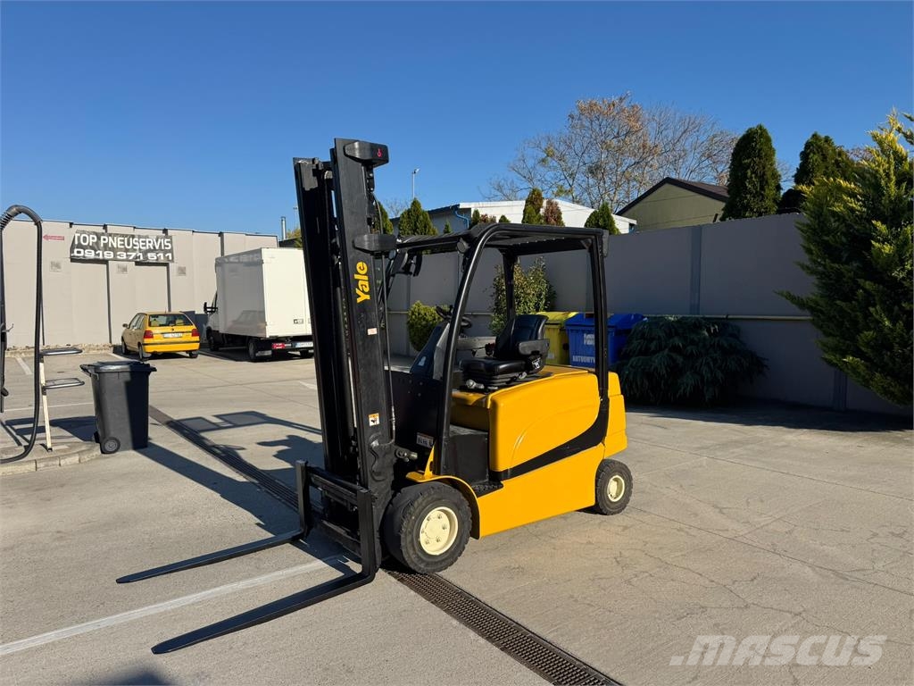 Yale ERP25 Stivuitor electric