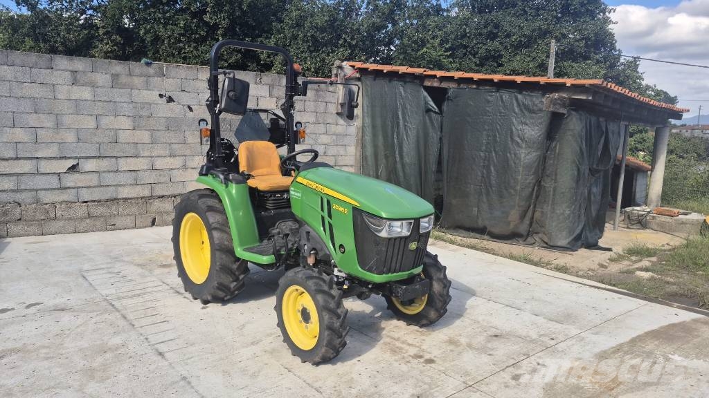 John Deere 3038 E Tratores Agrícolas usados