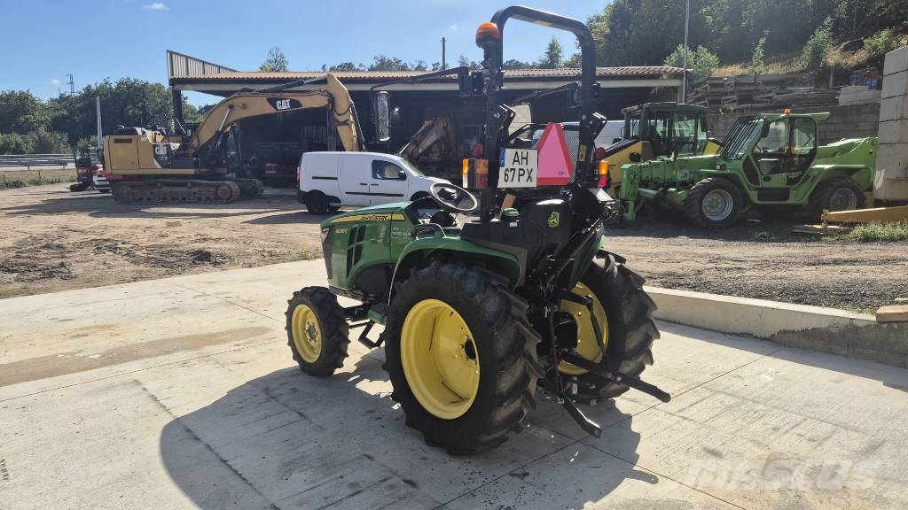 John Deere 3038 E Tratores Agrícolas usados
