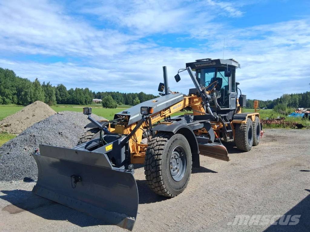 Vammas RG 186 Greiderid