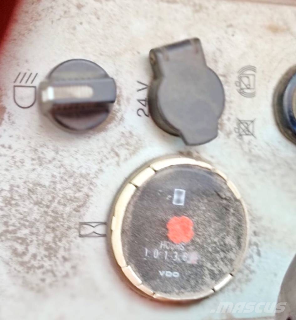 Sennebogen 305 Teleskoplader