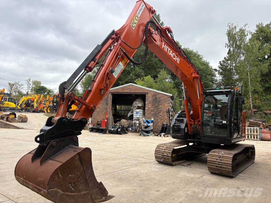 Hitachi ZX 135 US-6 Bageri gusjeničari