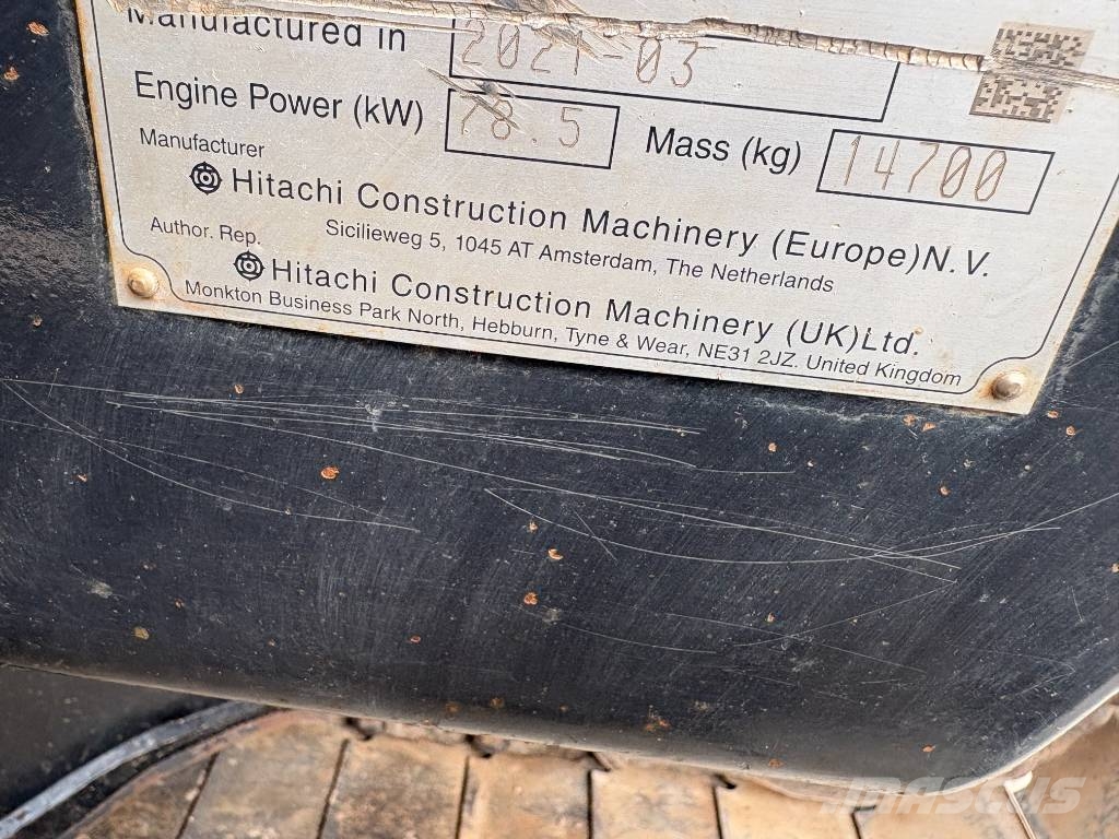 Hitachi ZX 135 US-6 Bageri gusjeničari
