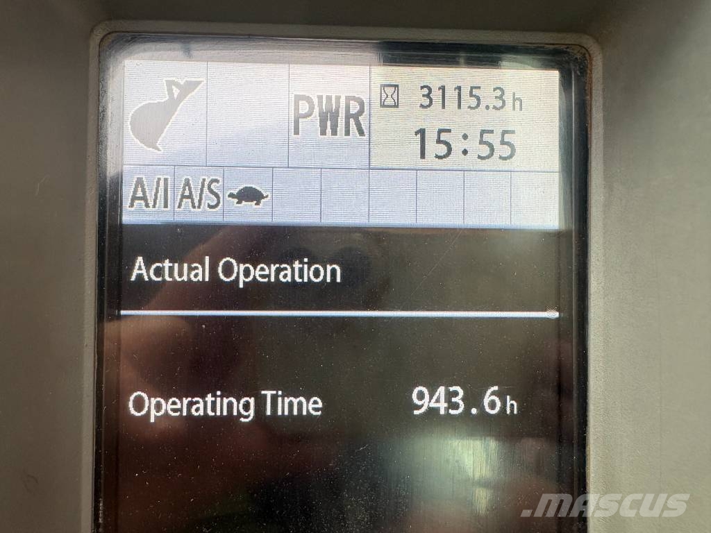 Hitachi ZX 135 US-6 Bageri gusjeničari