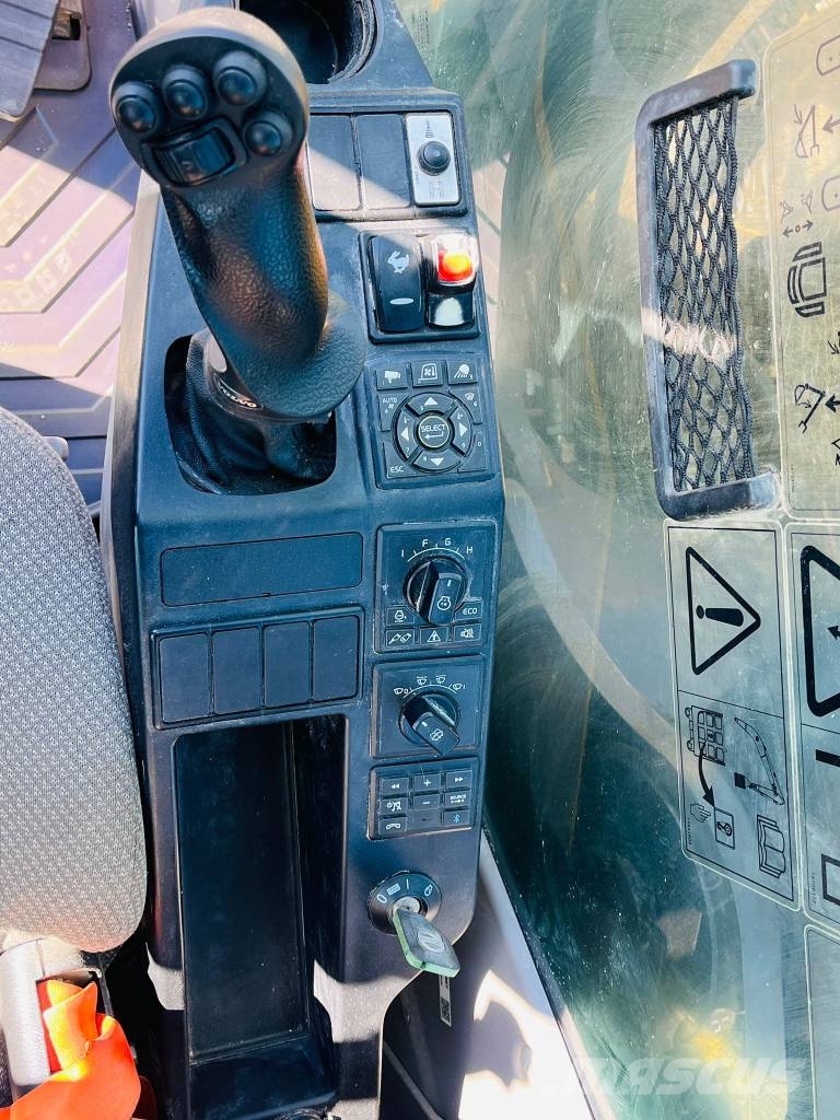 Volvo ECR235EL Crawler excavators