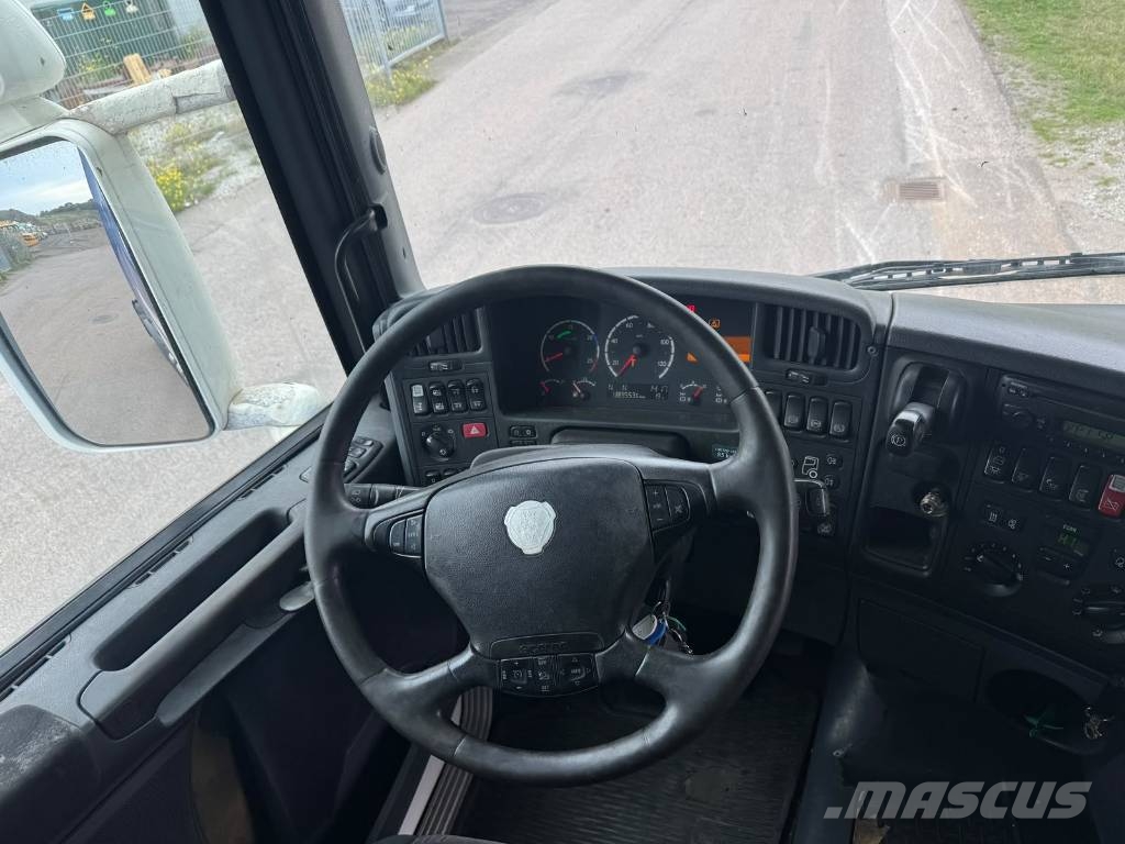 Scania R420LA6X2MNB 牵引车