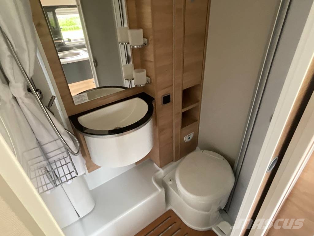 Dethleffs globebus L004 Kampeerwagens en caravans