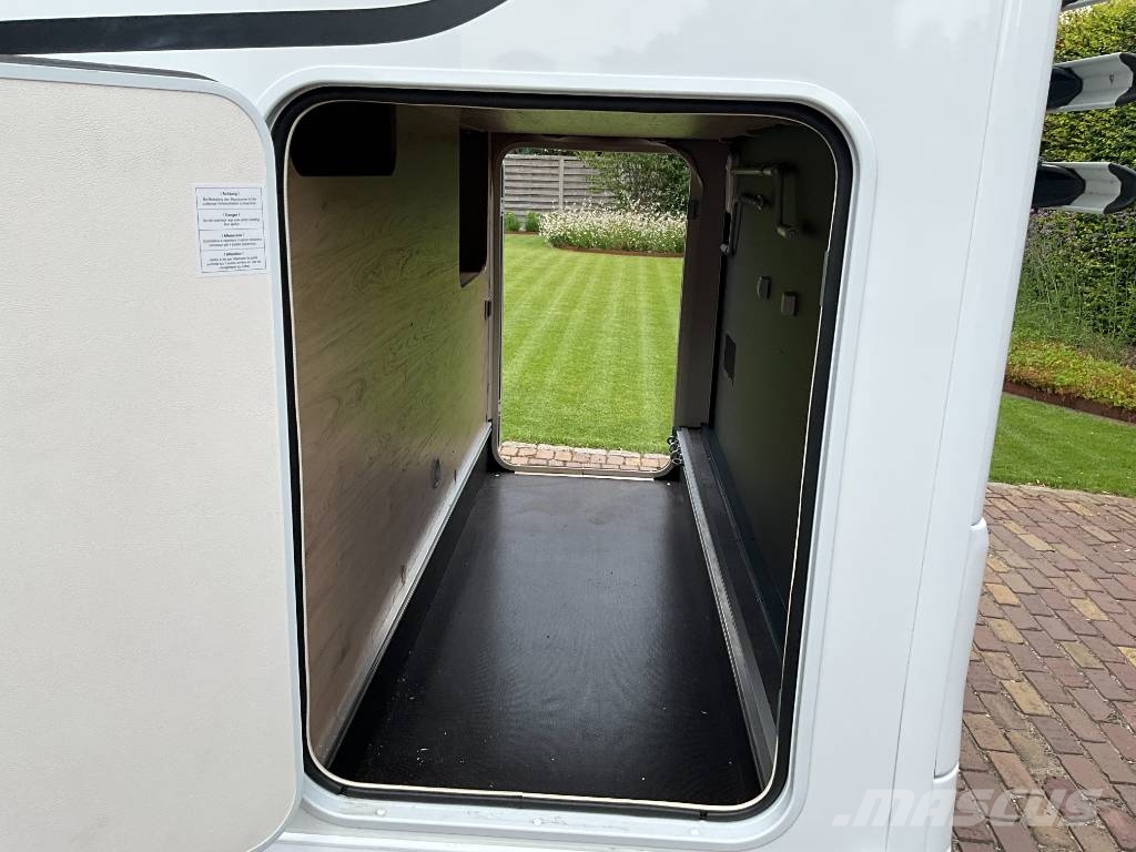 Dethleffs globebus L004 Kampeerwagens en caravans