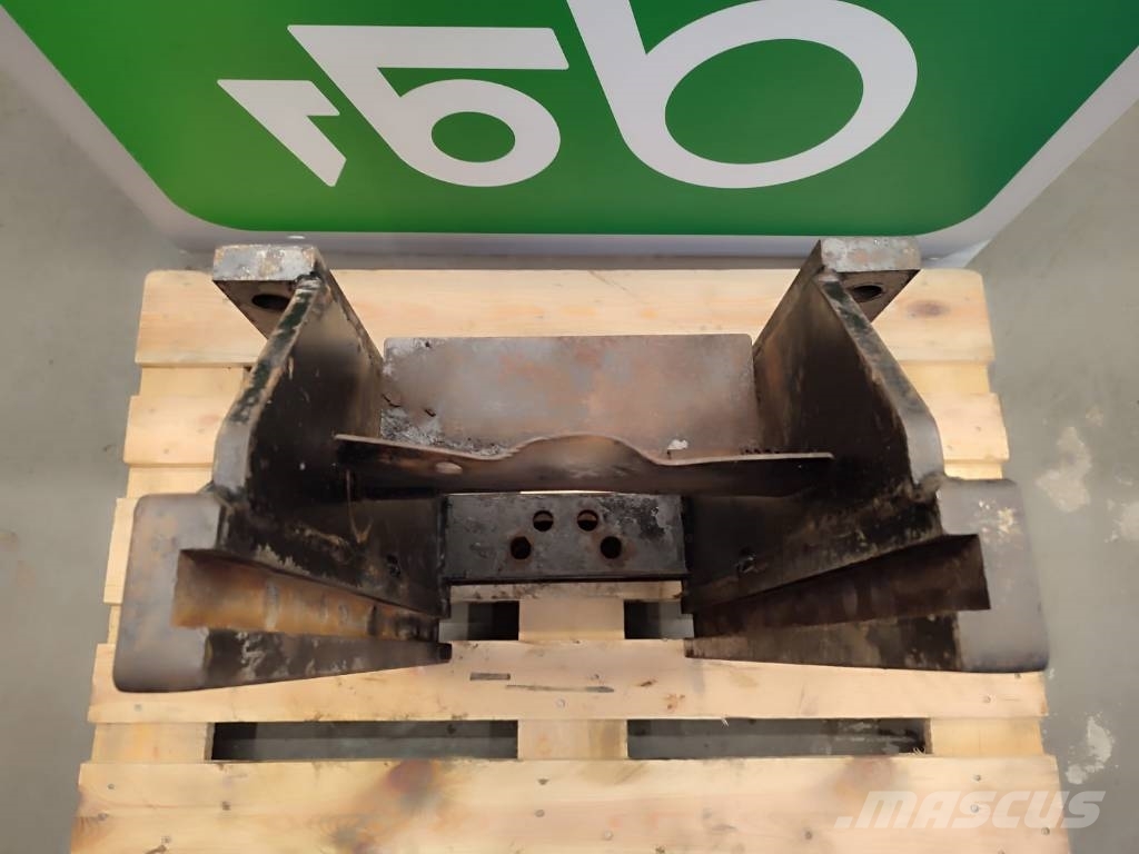 Massey Ferguson KU301AL MASSEY FERGUSON 8250 hitch console Chassis