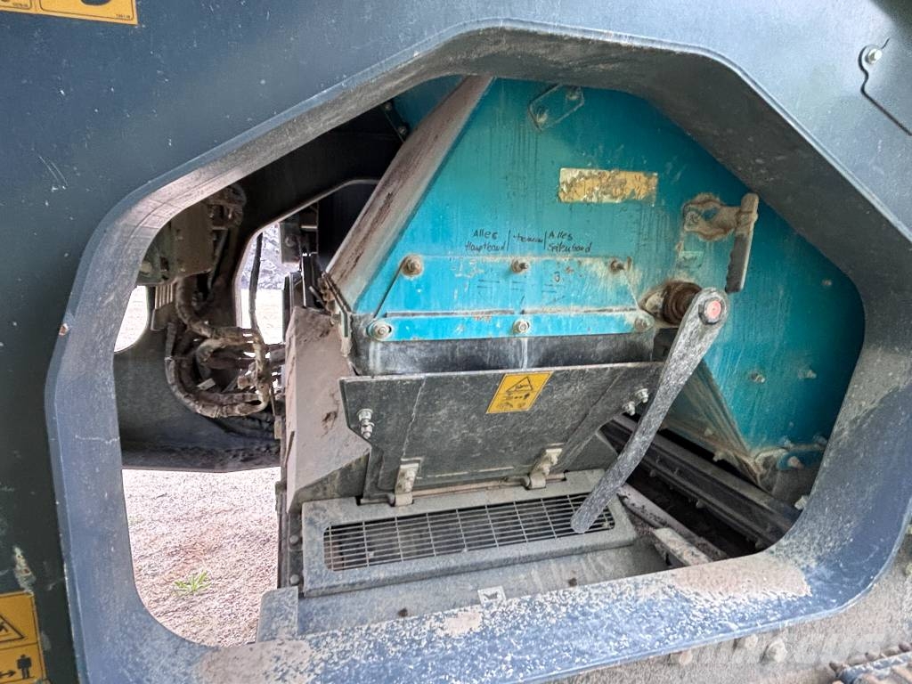 PowerScreen Premiertrak R400X Mobile crushers