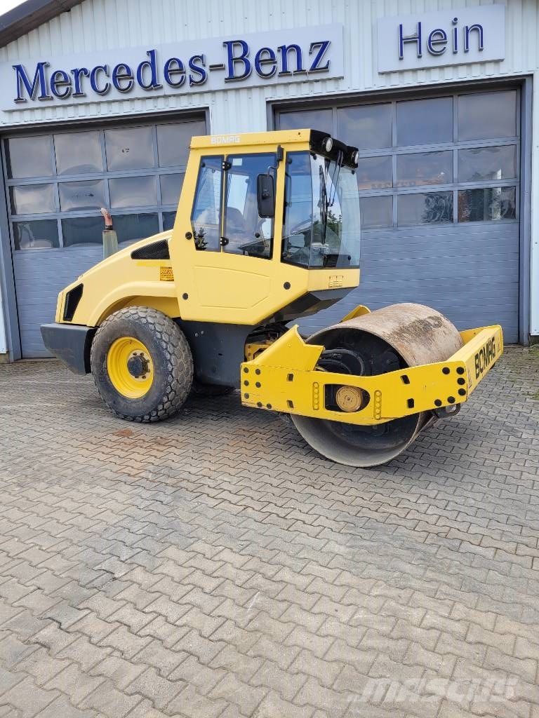 Bomag BW 177 D-4 Erdbauwalzen