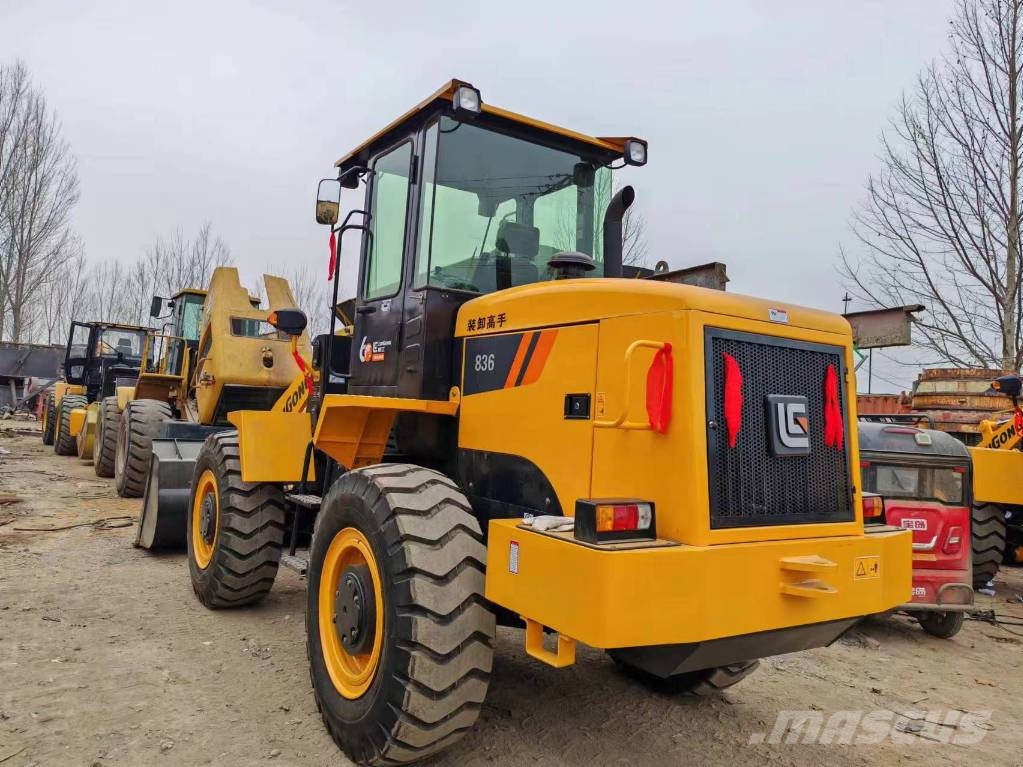 LiuGong 836 with Powerful Engine in Stock on Sale Pale gommate