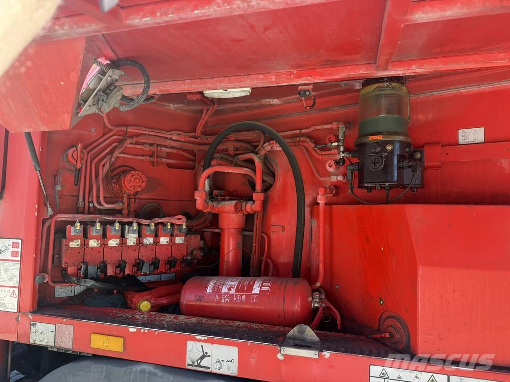 MAN TGS 35.440 TGS 35.440 8x4 Putzmeister 42m Betonipumppuautot