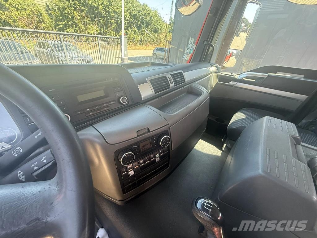 MAN TGS 35.440 TGS 35.440 8x4 Putzmeister 42m Betonipumppuautot