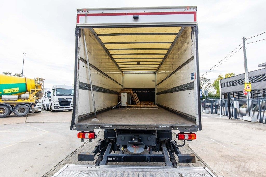 Mercedes-Benz ATEGO 1530 L+CARGOLIFT Furgons