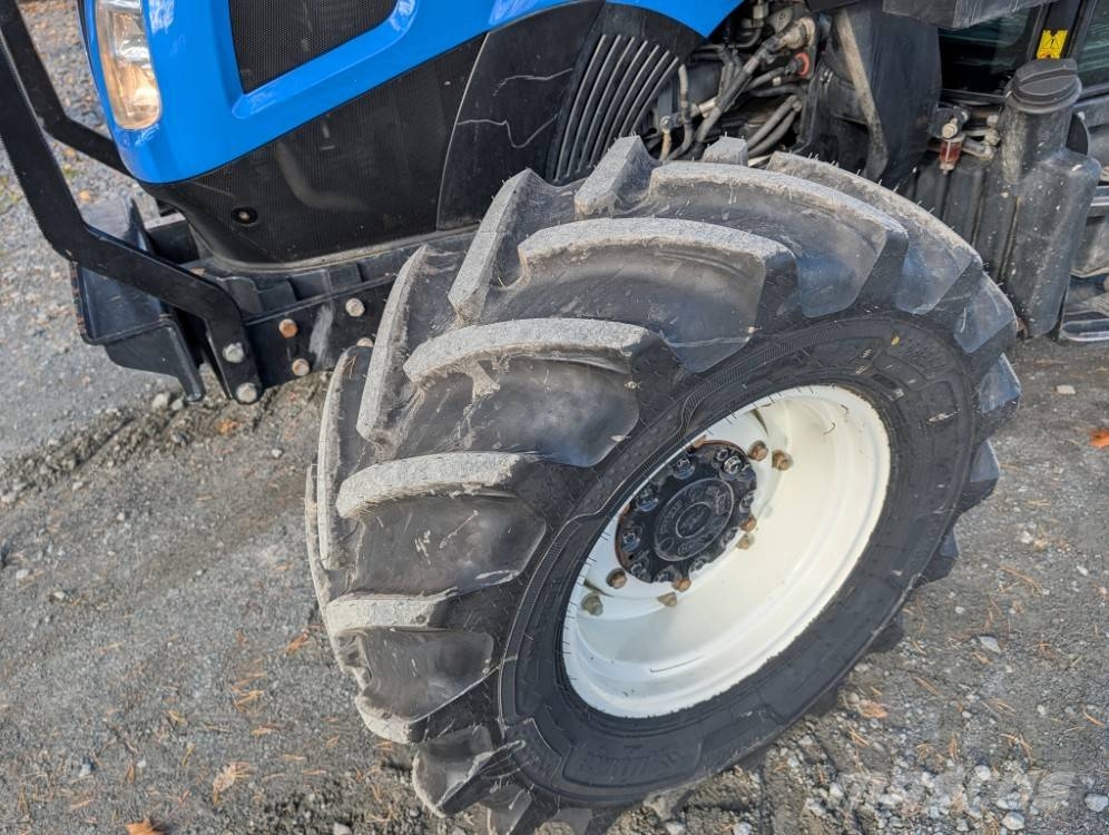 New Holland T4.75S Traktorer