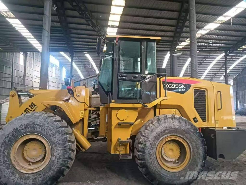 XGMA 955K Kolesni nakladalci