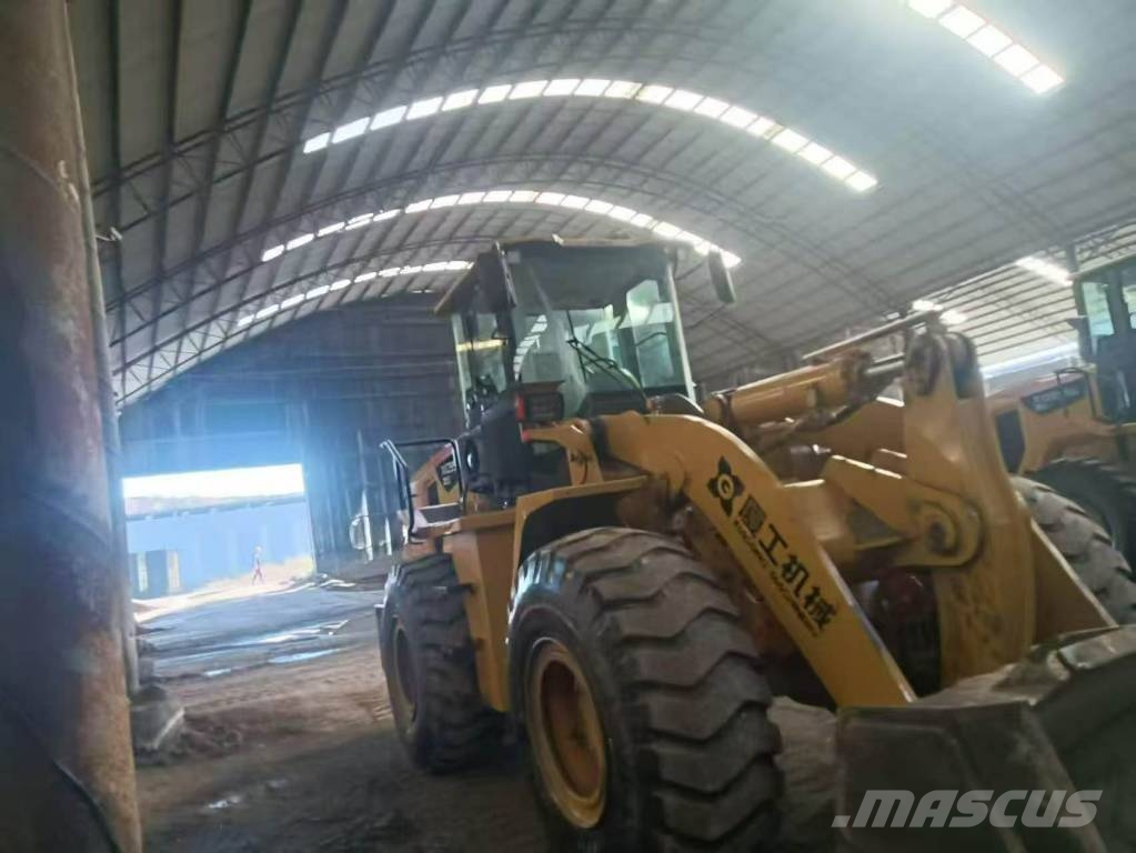 XGMA 955K Kolesni nakladalci