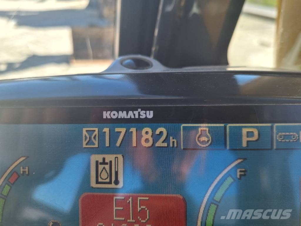 Komatsu PC 138 US-8 Vikšriniai ekskavatoriai