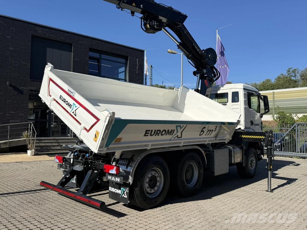 MAN TGS 28.440 TGS 28.440 6x4-4 3-Seiten-Kipper Hiab 3 Tipper trucks