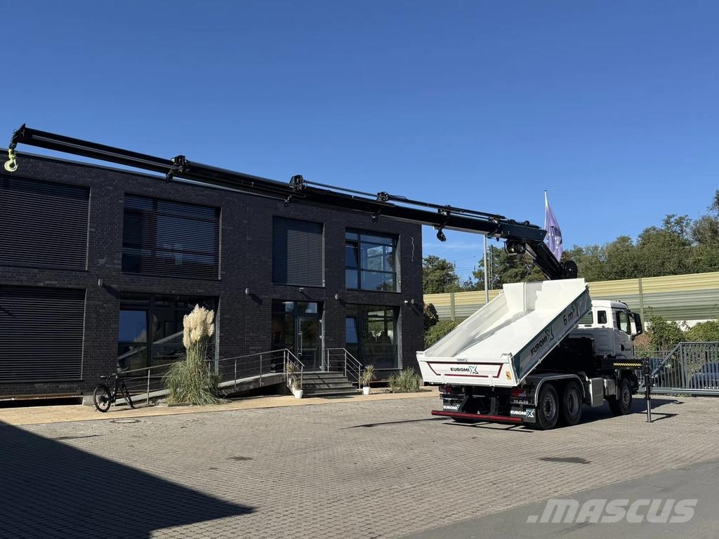 MAN TGS 28.440 TGS 28.440 6x4-4 3-Seiten-Kipper Hiab 3 Sora- ja kippiautot