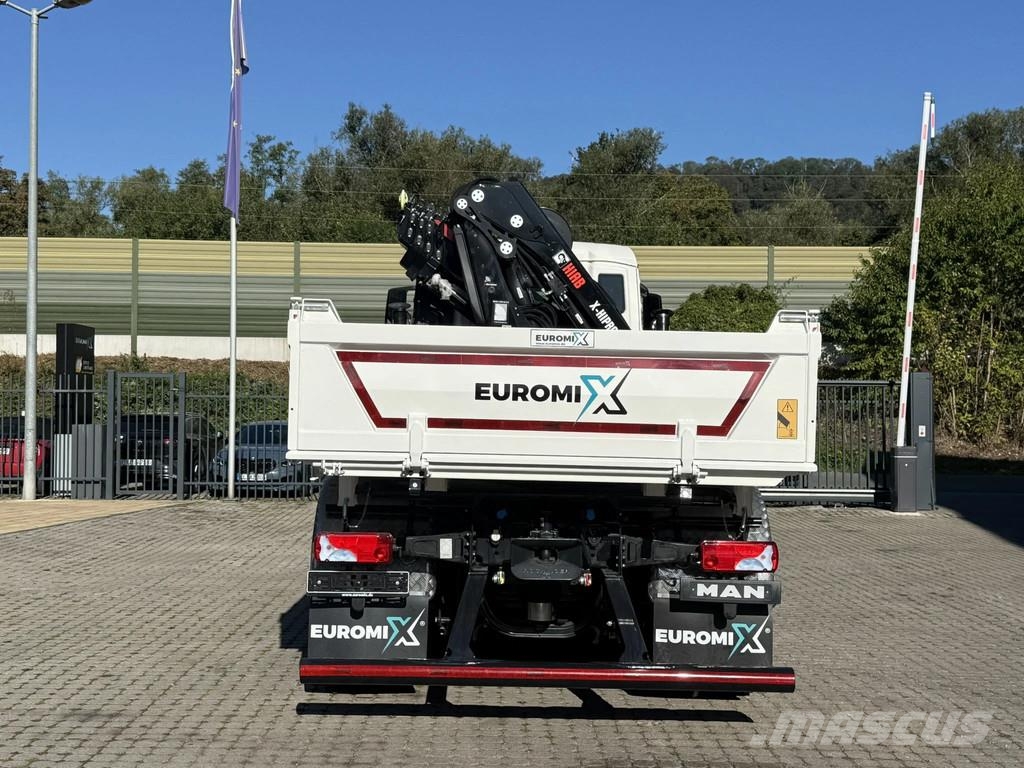 MAN TGS 28.440 TGS 28.440 6x4-4 3-Seiten-Kipper Hiab 3 Tipper trucks