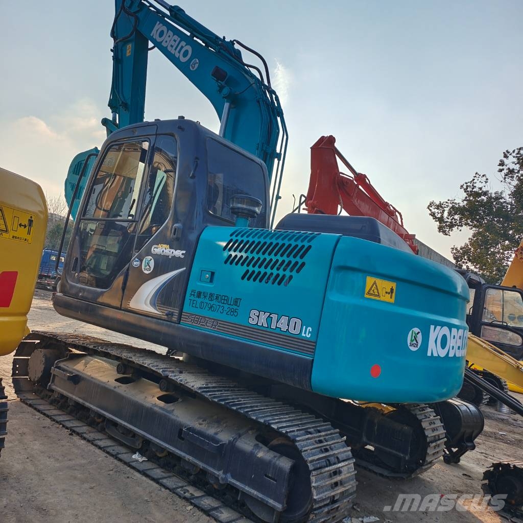 Kobelco SK 140 made in Japan Crawler excavators