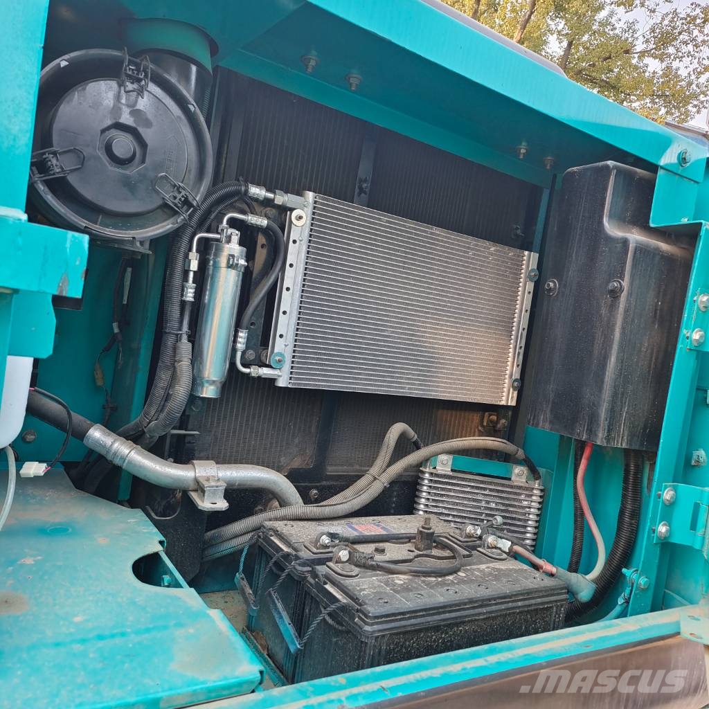 Kobelco SK 140 made in Japan Crawler excavators