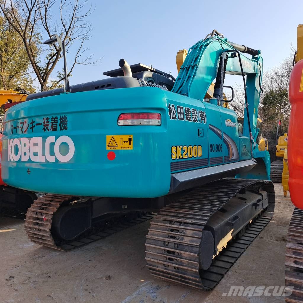 Kobelco SK 140 made in Japan Crawler excavators
