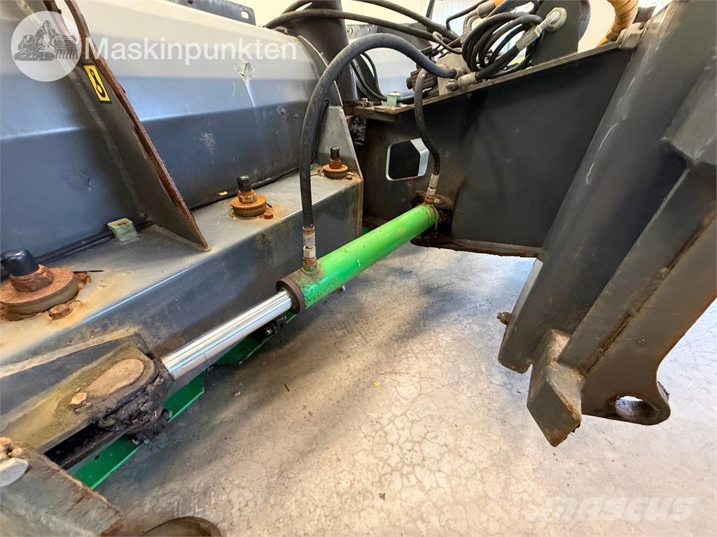 Sami V-Plow VM2800 3P Schneeschilde und -pflüge