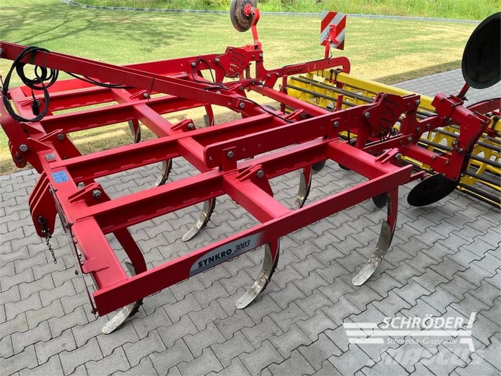 Pöttinger SYNKRO 3003 Kültivatörler