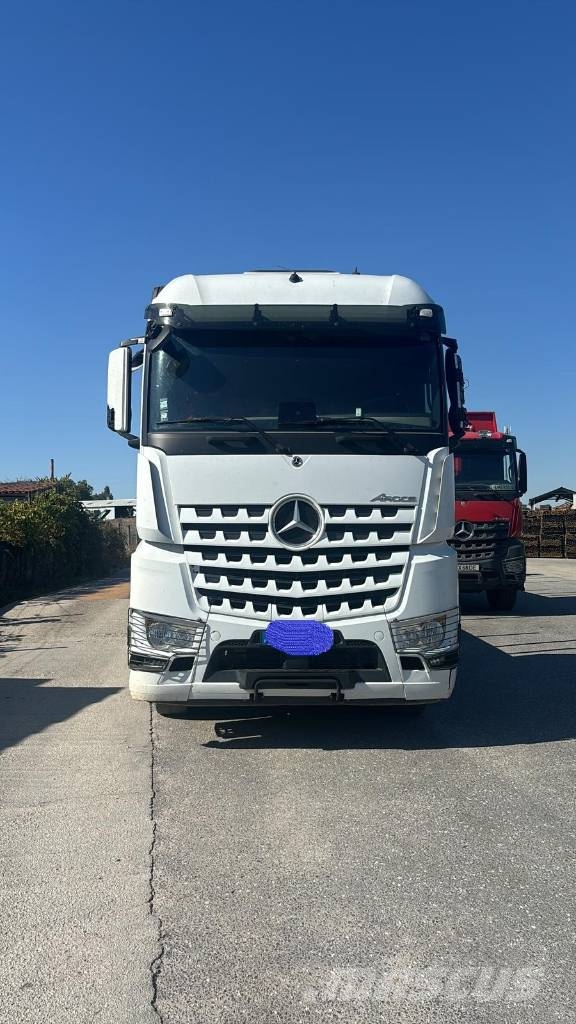 Mercedes-Benz Arocs Kamioni za drva