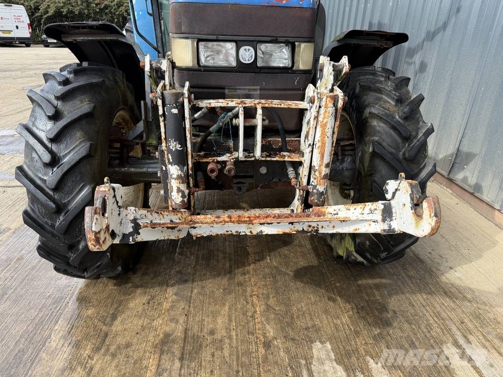 New Holland 8160 Tractor Tractors