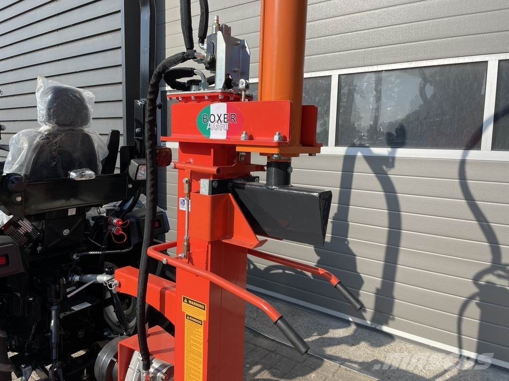 Boxer LSP22T houtklover / houtkluiver / kliefmachine NIE Wood splitters and cutters