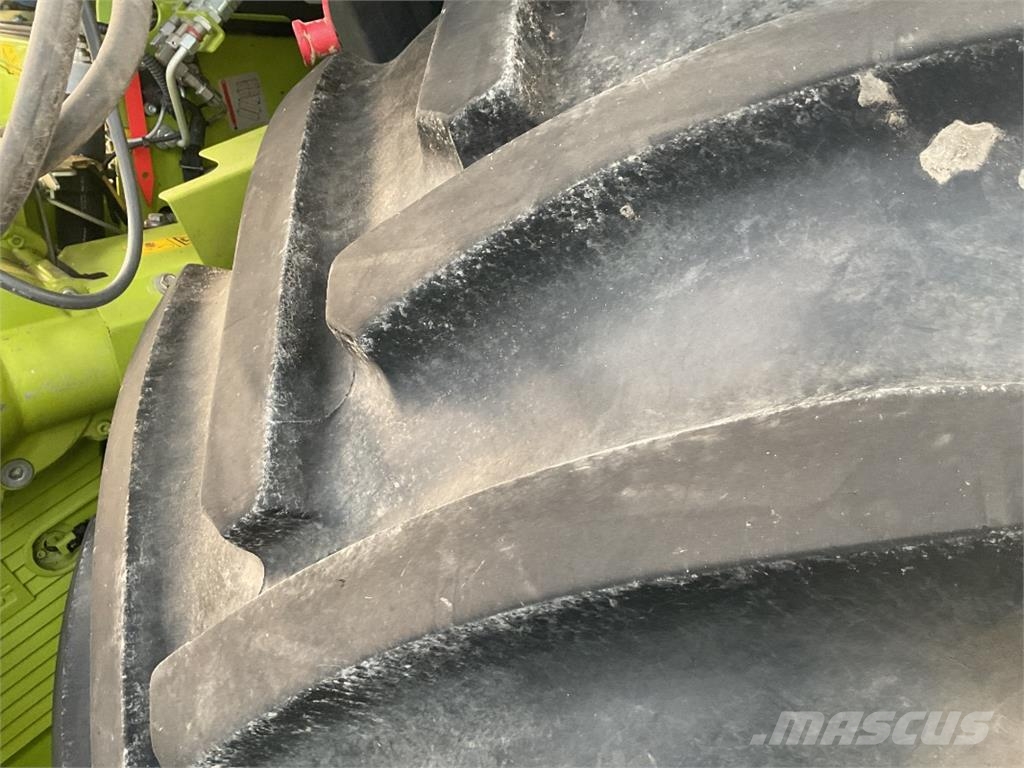 CLAAS Jaguar 970 حصادات الأعلاف