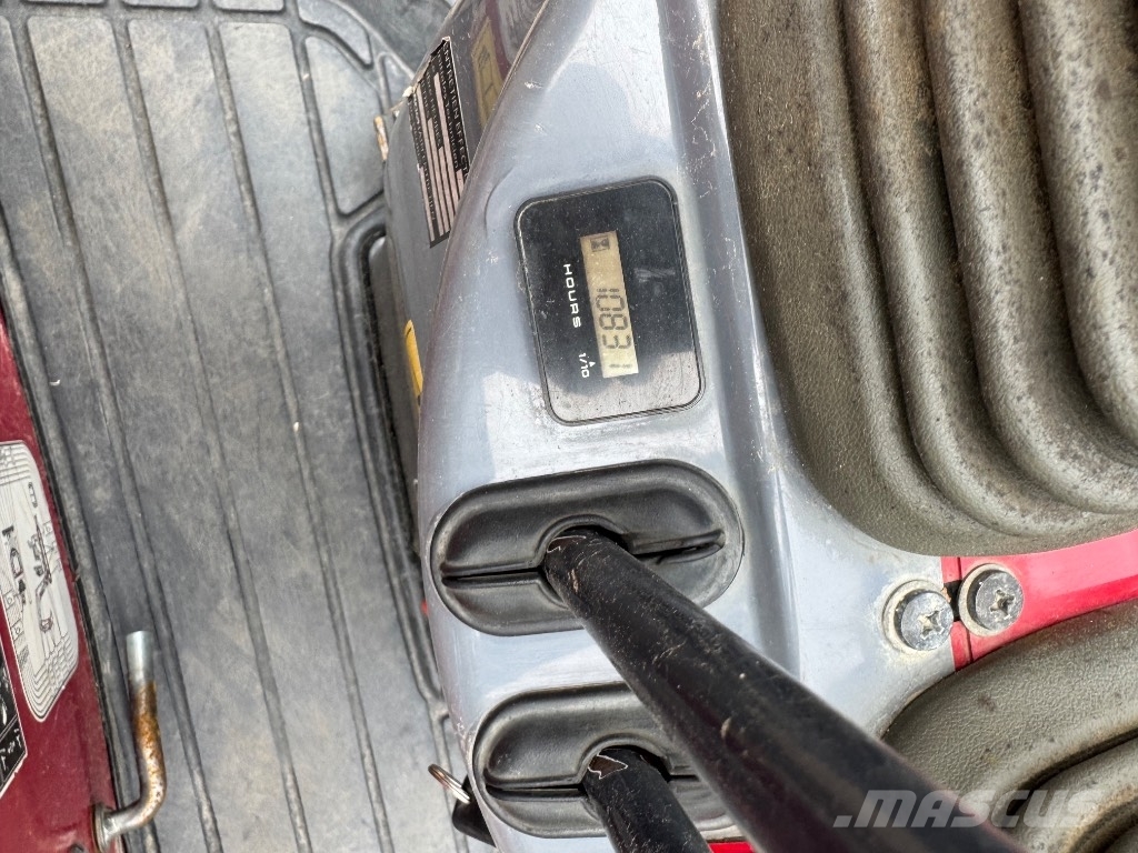 Yanmar SV08 (1F101) حفارات صغيرة أقل من 7 طن (حفارات صغيرة)