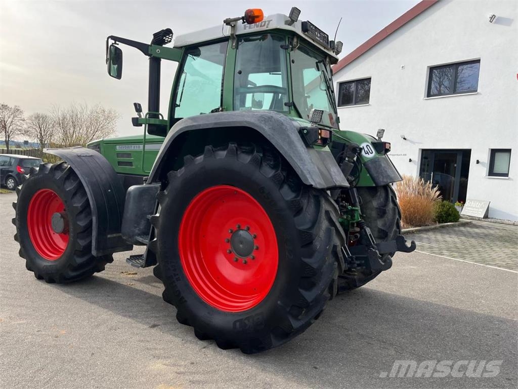 Fendt FAVORIT 818 TURBOSHIFT Трактори