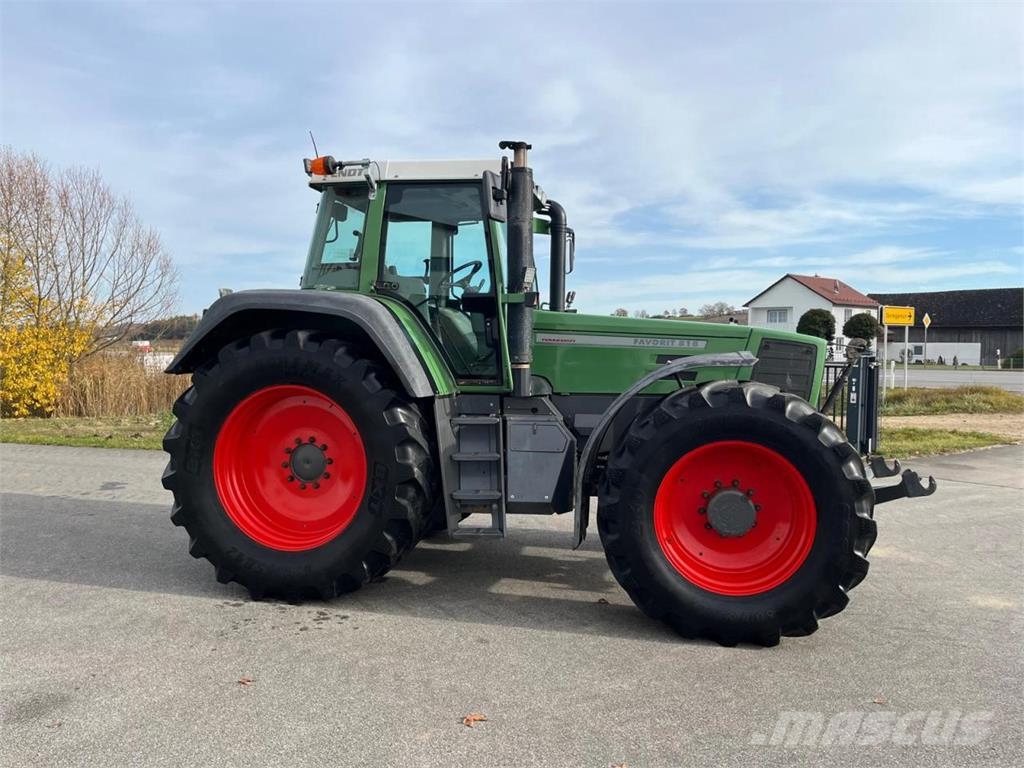 Fendt FAVORIT 818 TURBOSHIFT Трактори