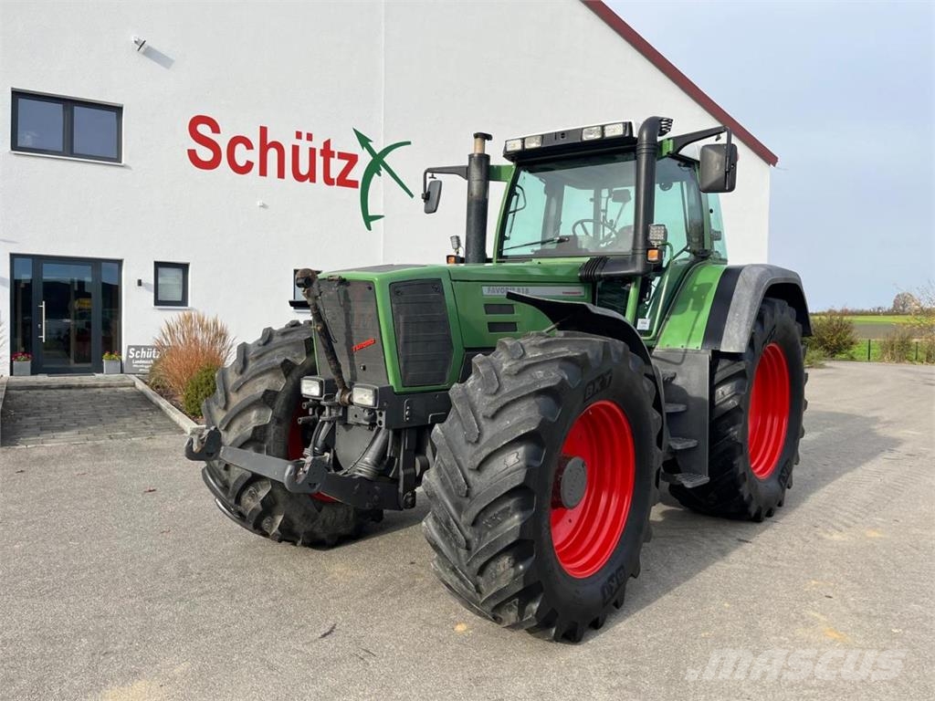 Fendt FAVORIT 818 TURBOSHIFT Трактори
