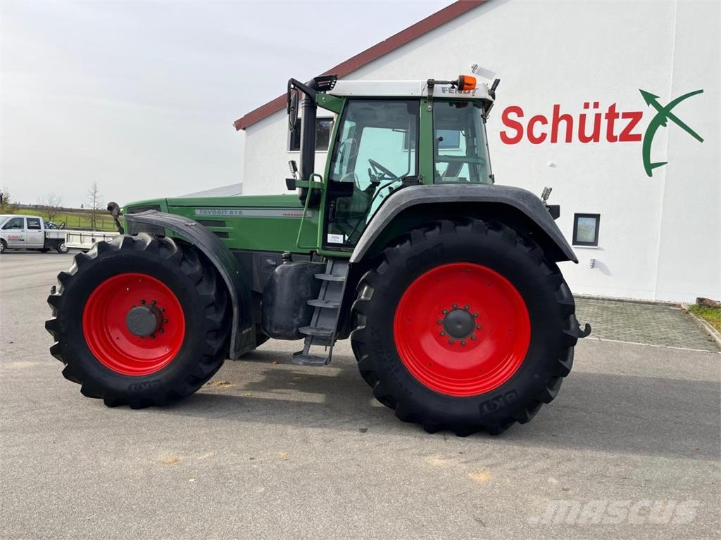 Fendt FAVORIT 818 TURBOSHIFT Трактори