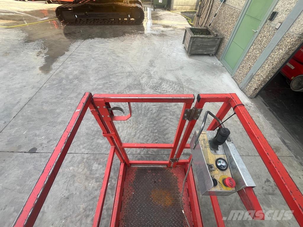 SkyJack SJ16 SJ16 Telescopic boom lifts