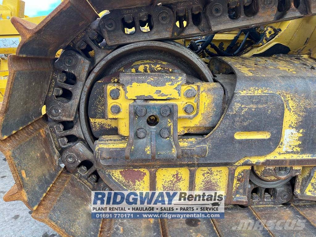Komatsu D 51 PXi-24EO Kāpurķēžu buldozeri