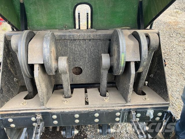 John Deere Aercore 1000 0 Inne maszyny i akcesoria uprawowe