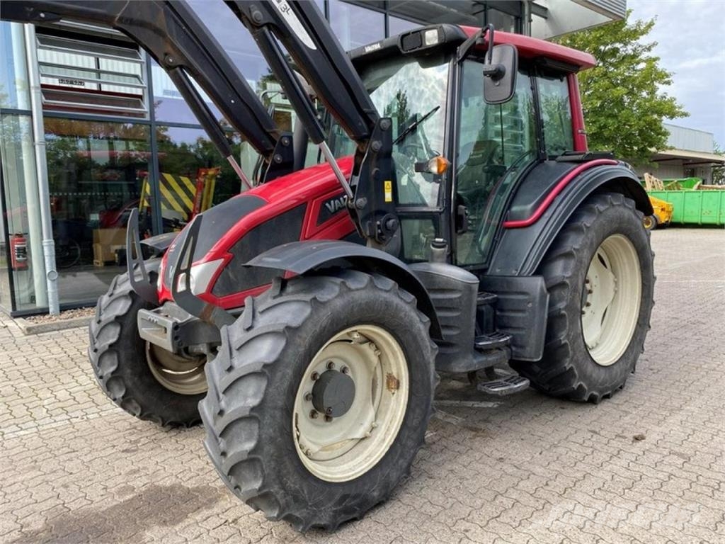 Valtra N 103 REPARATURBEDÜRFTIG 拖拉机/农用车
