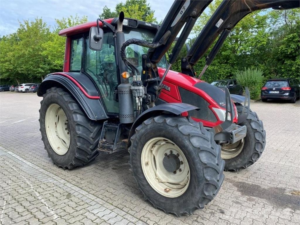 Valtra N 103 REPARATURBEDÜRFTIG 拖拉机/农用车