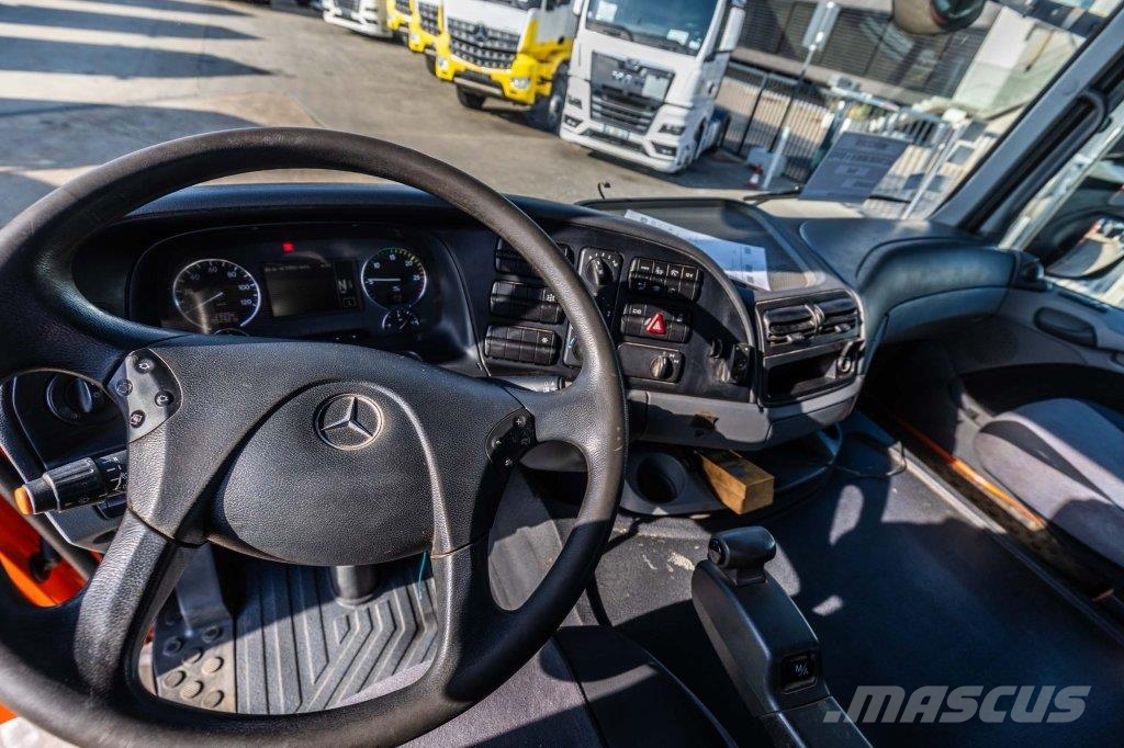 Mercedes-Benz ACTROS 2636 K-MP3 + EFFER 305/8S Camiones de cama baja