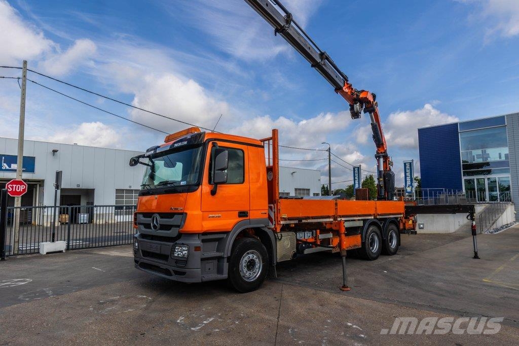 Mercedes-Benz ACTROS 2636 K-MP3 + EFFER 305/8S Camiones de cama baja