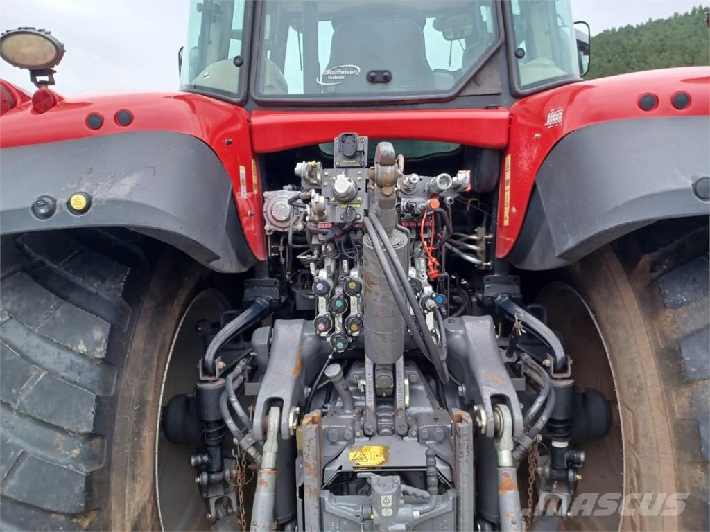 Massey Ferguson 7726 Traktori