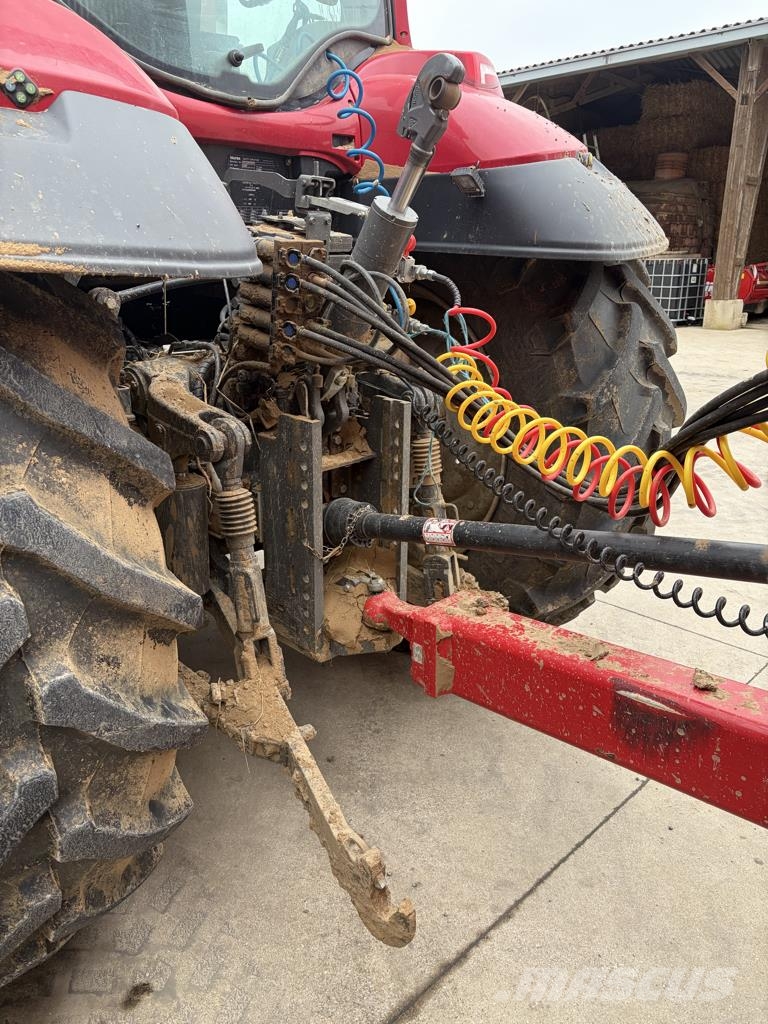 Valtra T215 DIRECT Trattori