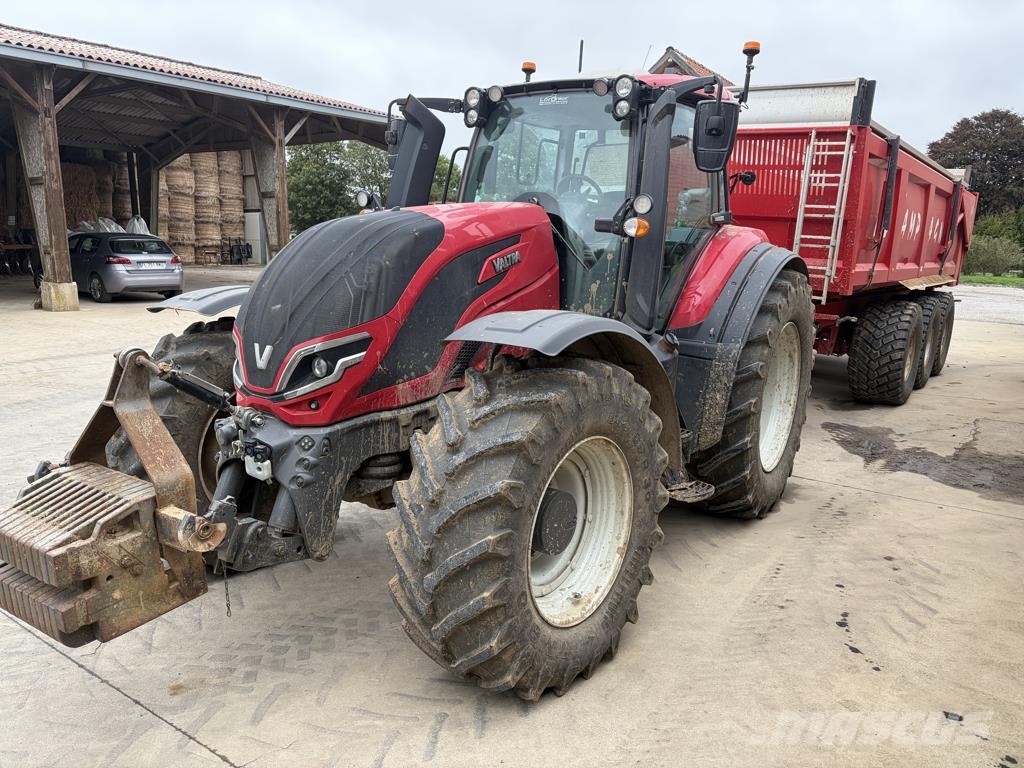 Valtra T215 DIRECT Trattori